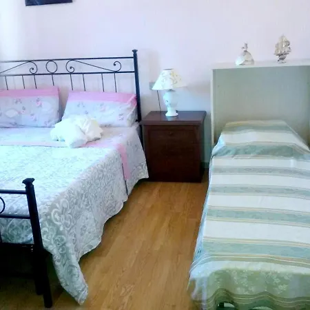 Cosy In 30 M² Garden View